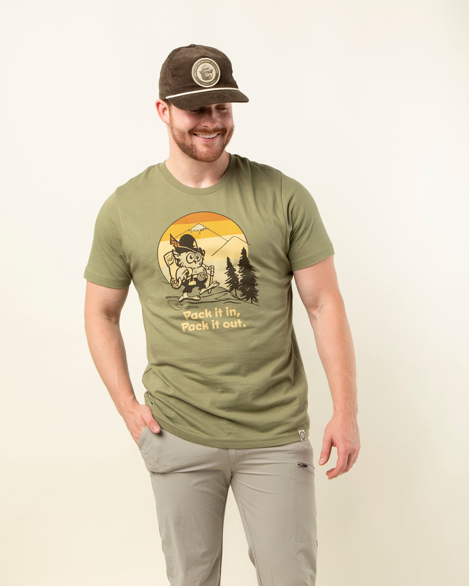Pack It In, Pack It Out Unisex Short Sleeve Tee