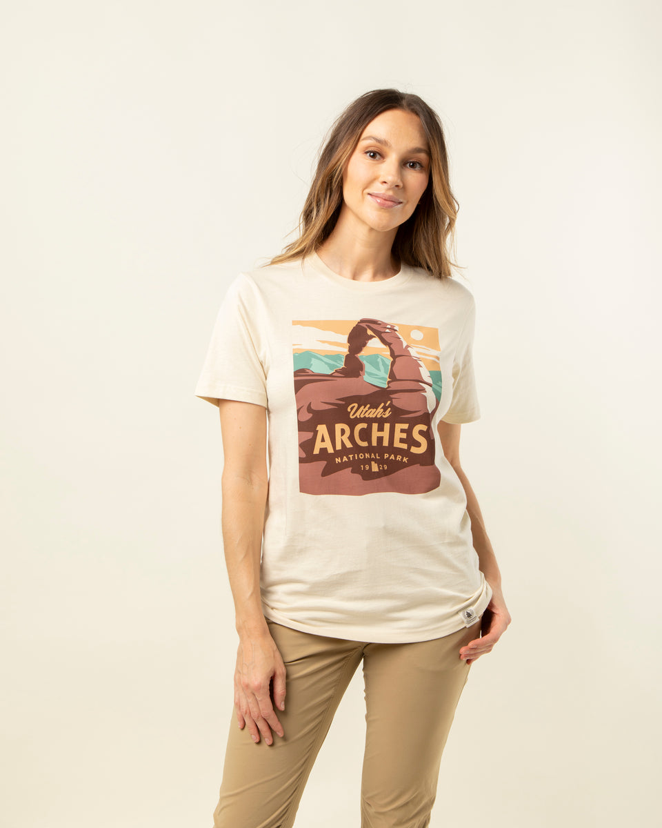 Arches National Park Unisex Short Sleeve Tee