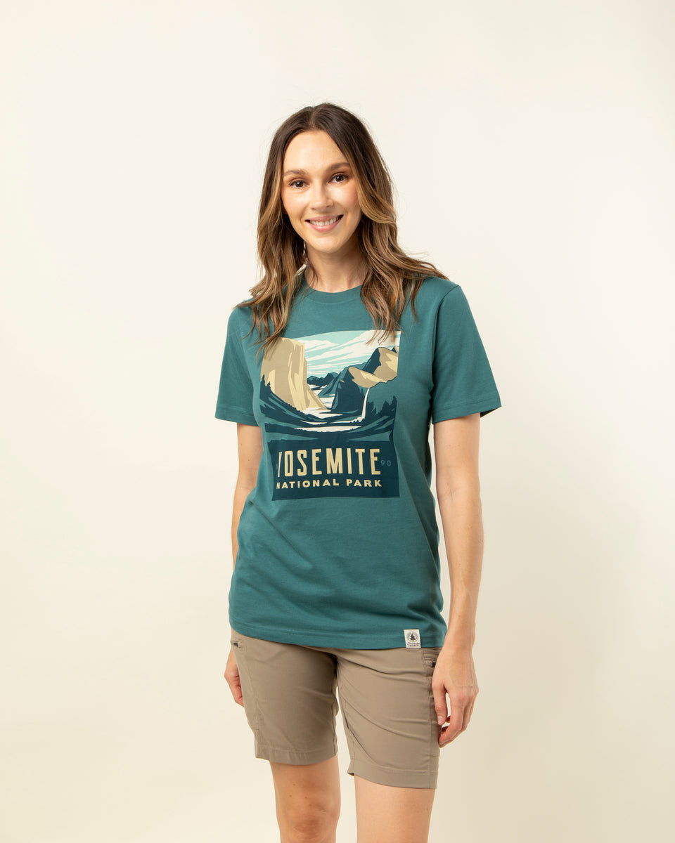 Yosemite National Park Unisex Short Sleeve Tee